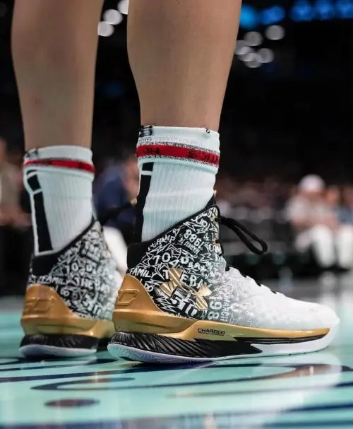 Under Armour Curry 1 Retro Back to Back MVP