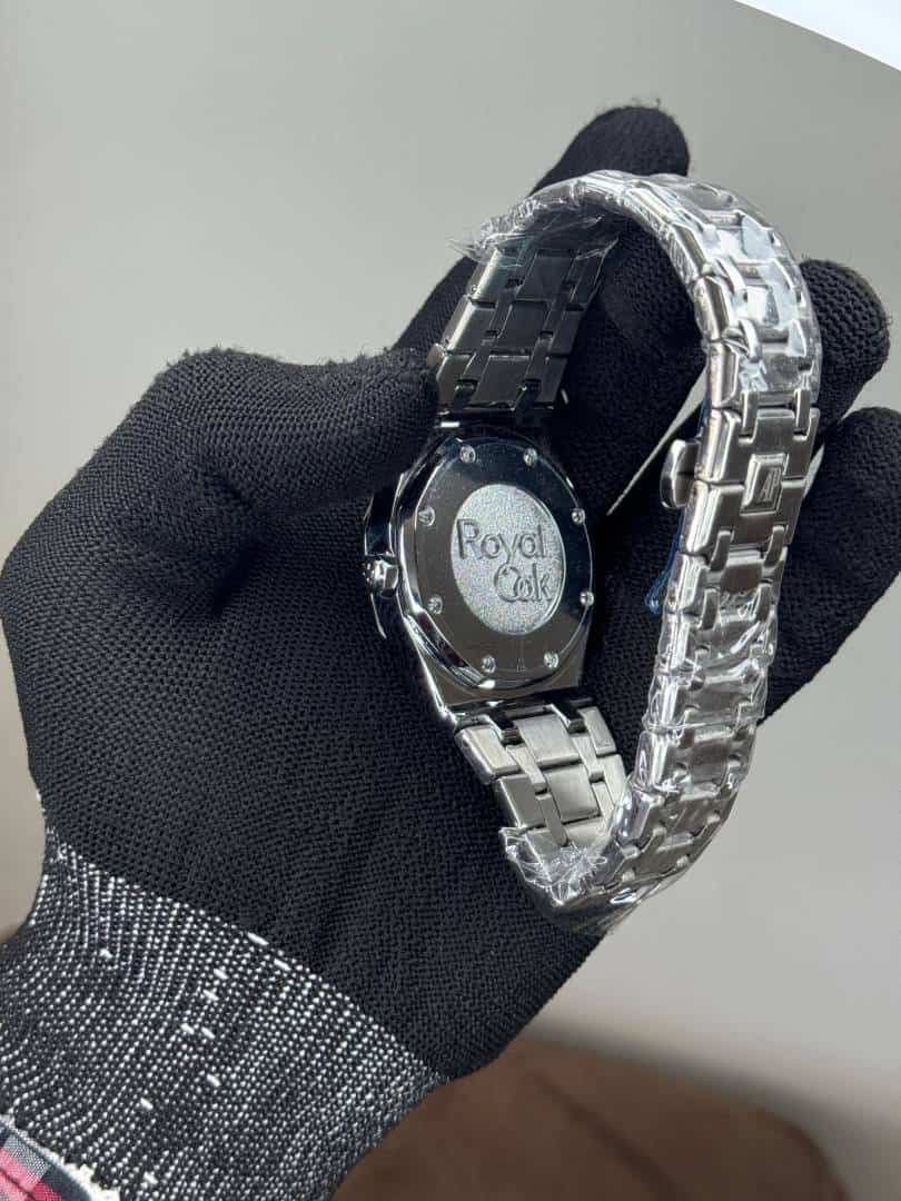 Audemars Pigue t Royal Oak Silver Blue Dial Quartz Watch