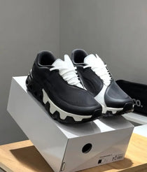 On Running X PAF Cloudmonster Hyper  black