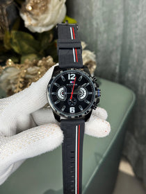 Tommy Hilfige r Decker Black Premiim Chrromograoh Watch