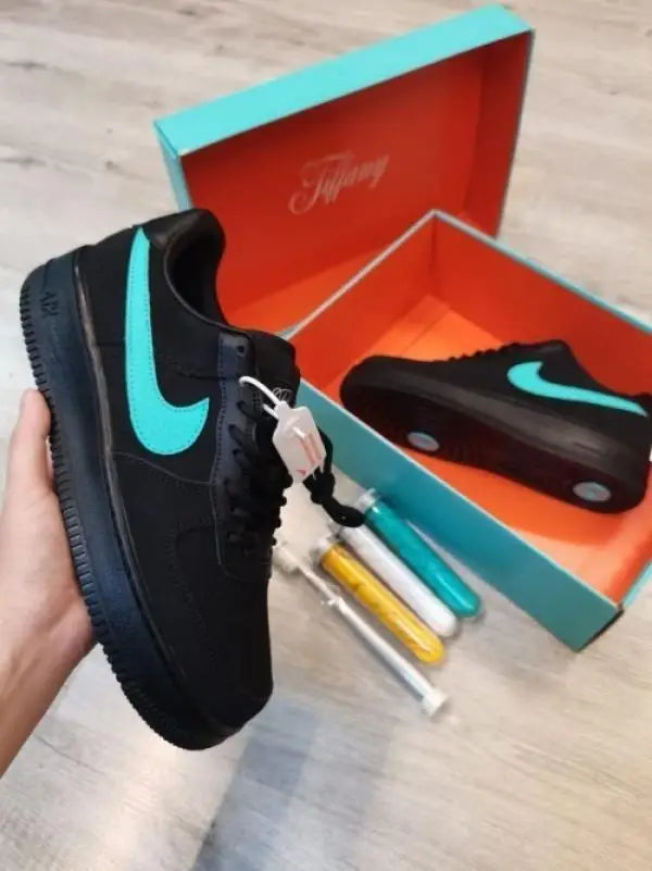Nik e Airforce 1 Low SP Tiffany Co Semi UA Secondary image