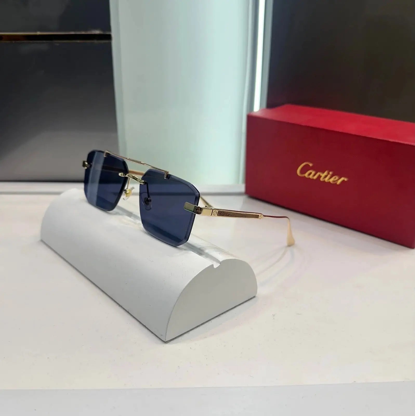 Cartie r Gold Black Premium Shades 3148 Main image