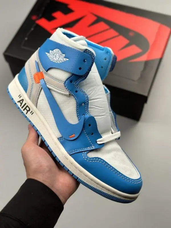 Nik_e Jordan retro 1 X off white UNC Blue
