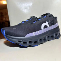 On Cloud Monster Running Magnet Shark