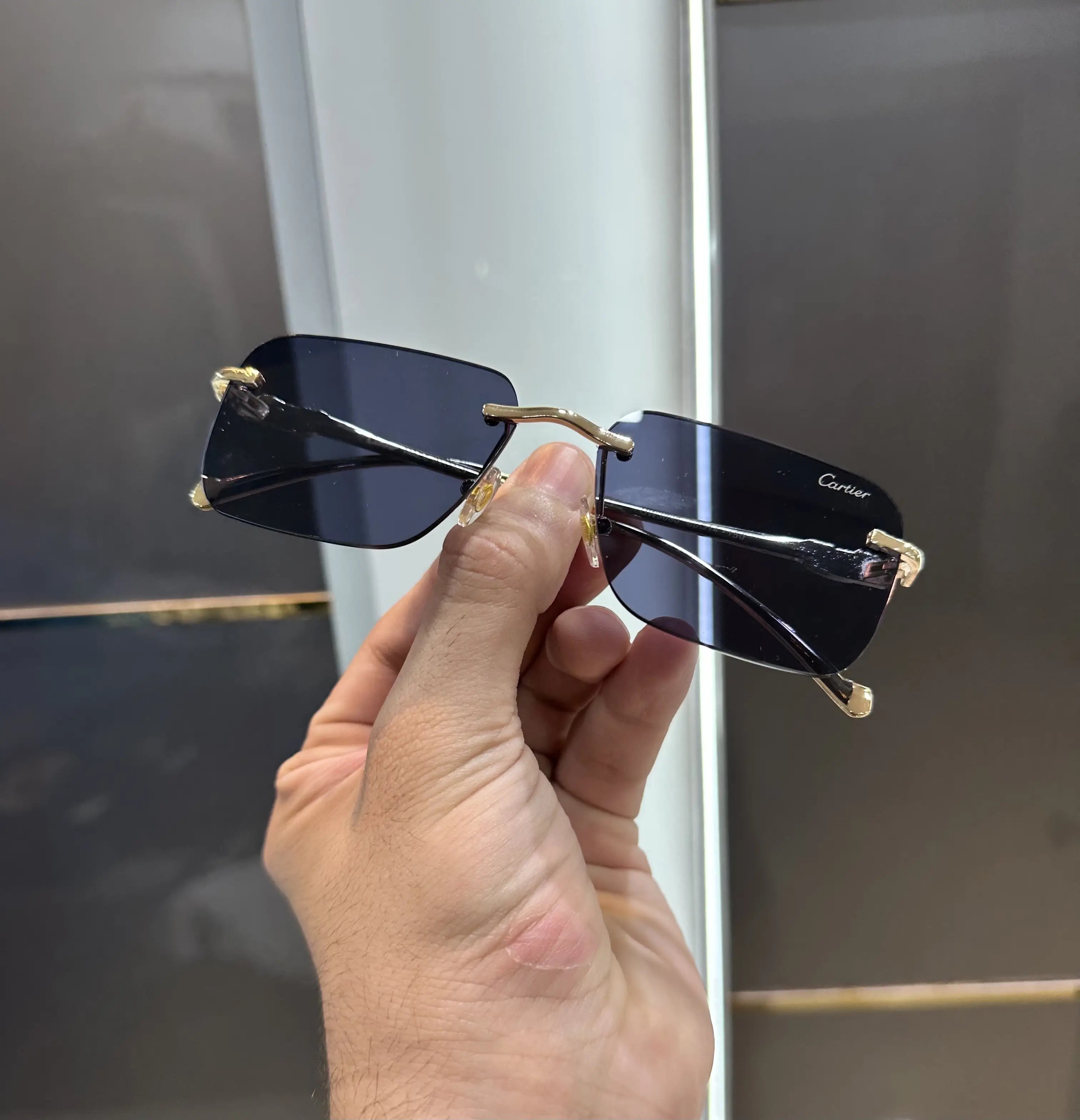 Cartie r Jaguar Gold Black Premium Shades 3080 Secondary image