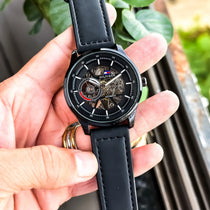 TOMMY_AUTO_LEATHER