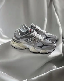 New Balanc e 9060 Rain Cloud Suede Quality