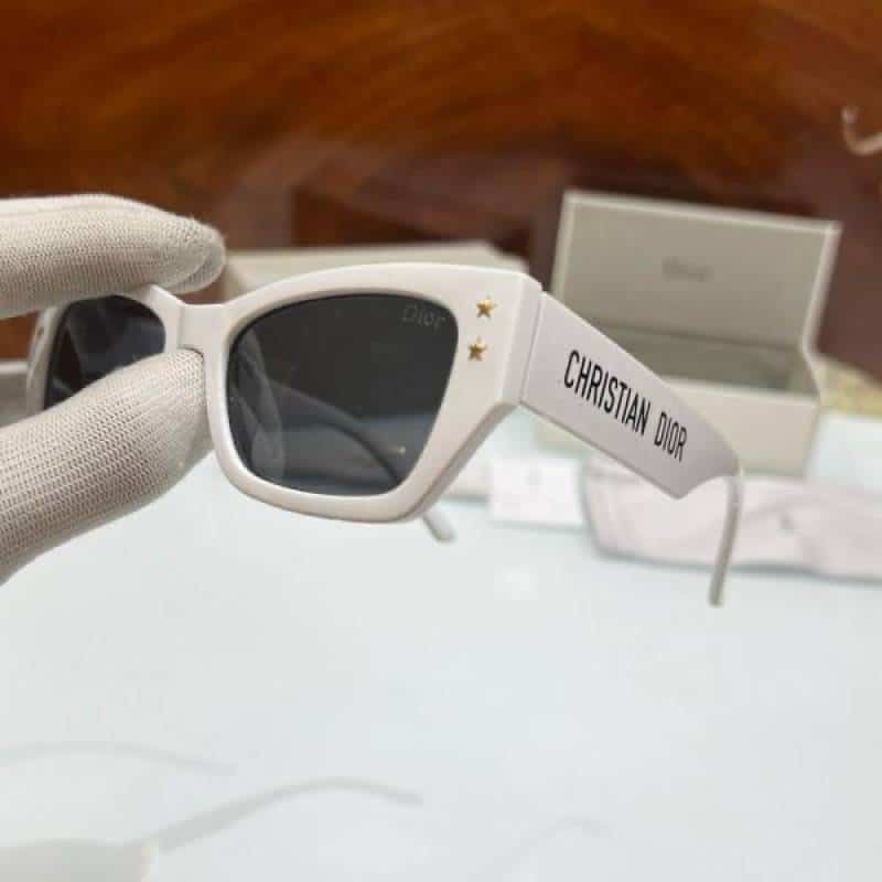 Cristian Dio r White Star Edition Premium Shade 3342