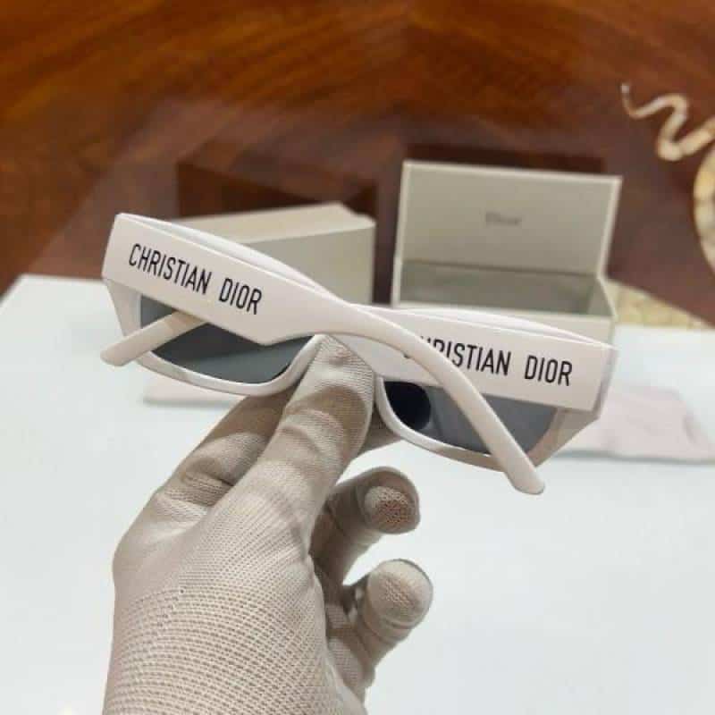 Cristian Dio r White Star Edition Premium Shade 3342