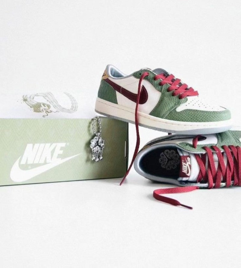 NIK E AIR JORDAN 1 LOW CHINESE NEW YEAR OF THE DRAGON FIX Main image