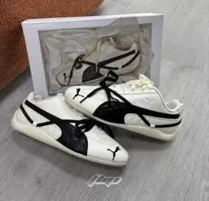 Pu_ma X Rose speedcat white Black Main image