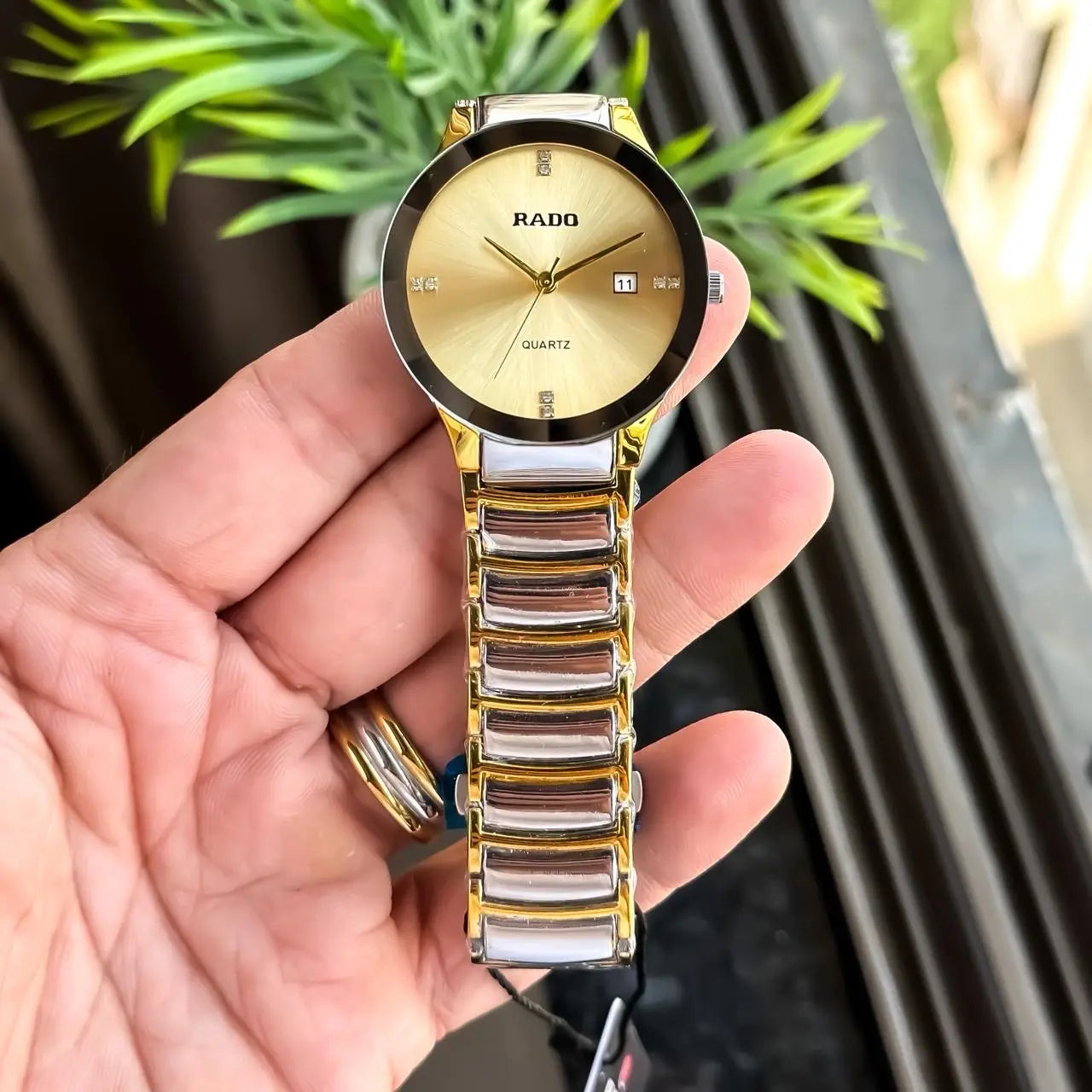 RADO_GOLD-TT-GOLD Secondary image