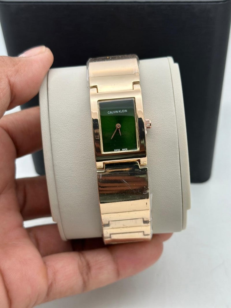 Calvin Klei n Rectangular Women s Rose Green Main image