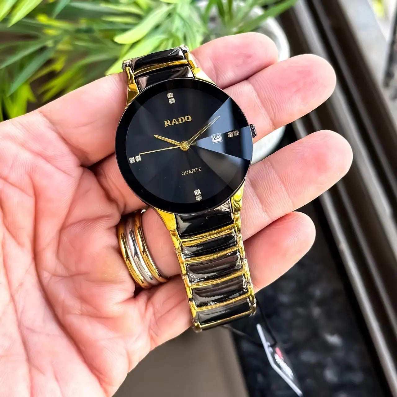 RADO_JUBLIE_GOLD-BLACK Main image