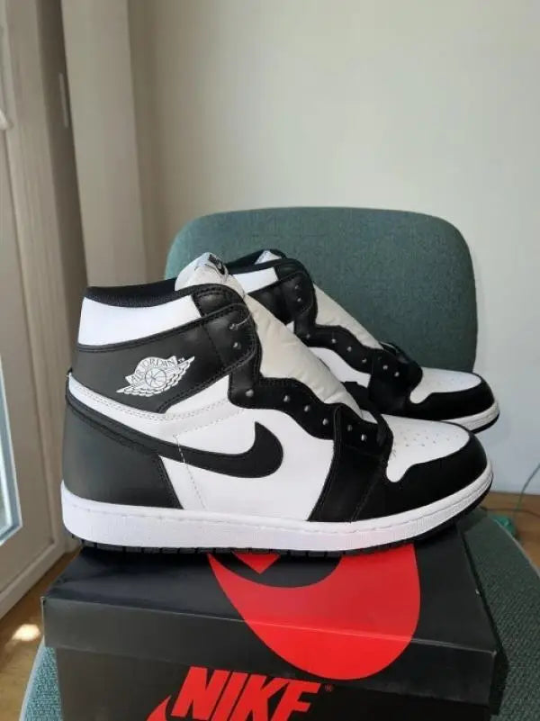 Nik_e jordan retro 1 high panda black white surplus semi ua