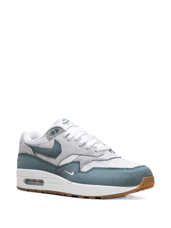 AIRMAX 1 LOW POLY adventure swoosh Main image