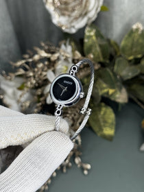 Gucc i Bracelet Silver Black Premium Watch