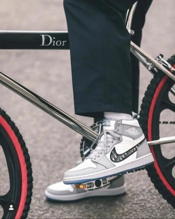 Nik_e Jordan Retro 1 High X Dior Semi UA Open Box