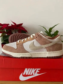 Nik_e Dunk Low Medium Curry Suede Quality
