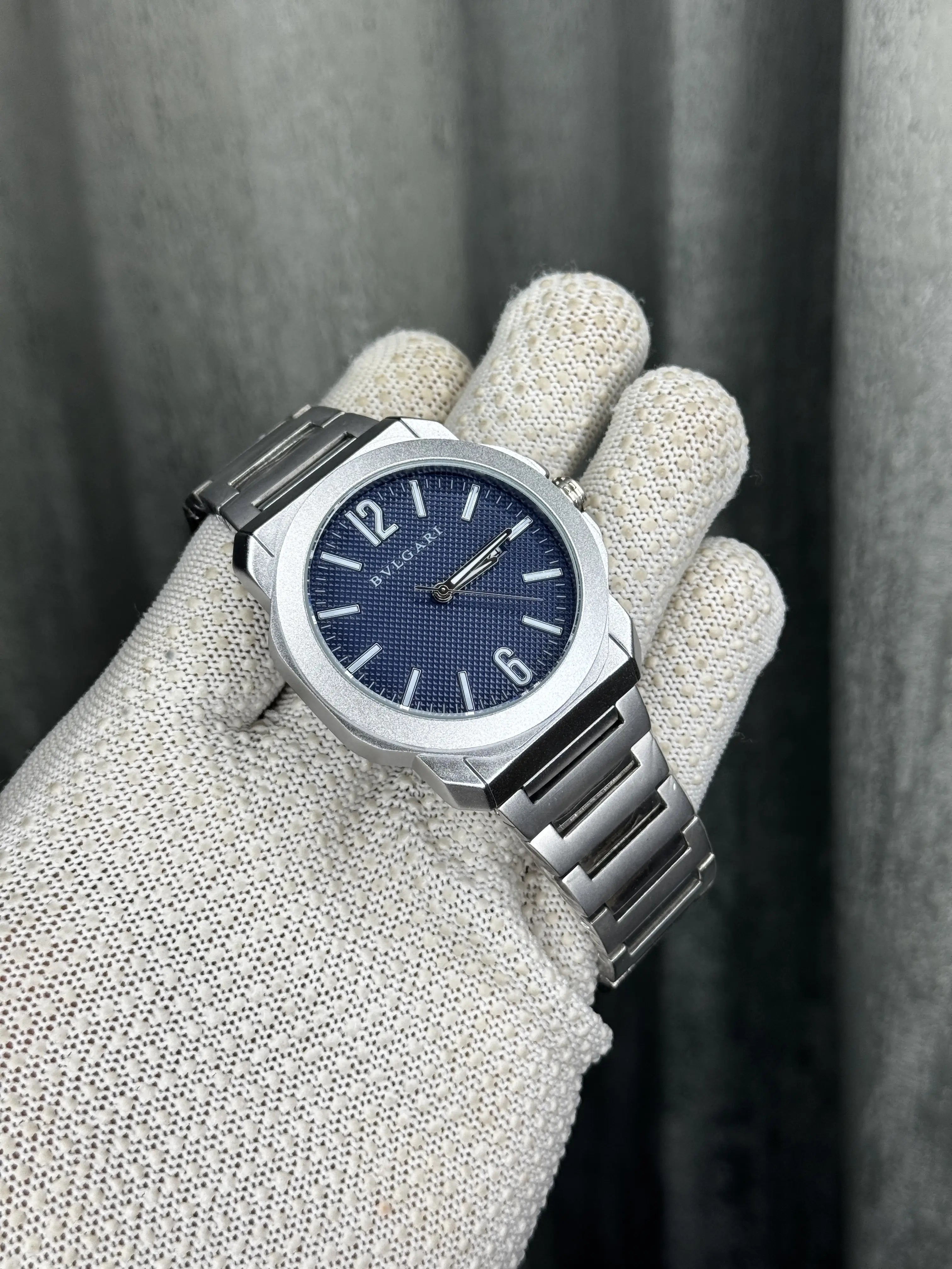 Bvlgari Octo Roma Silver Blue Premium Watch Secondary image
