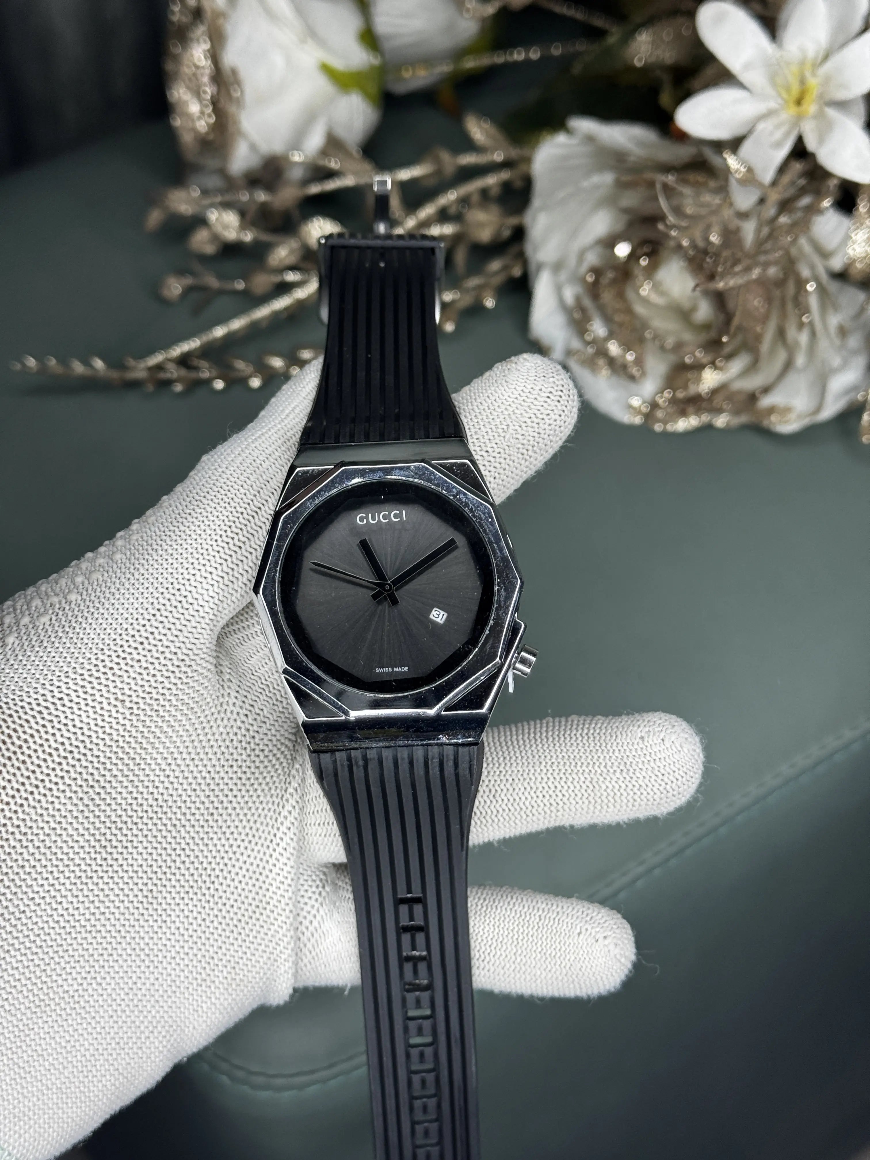 Gucc i All Black Premium Quartz Watch Main image