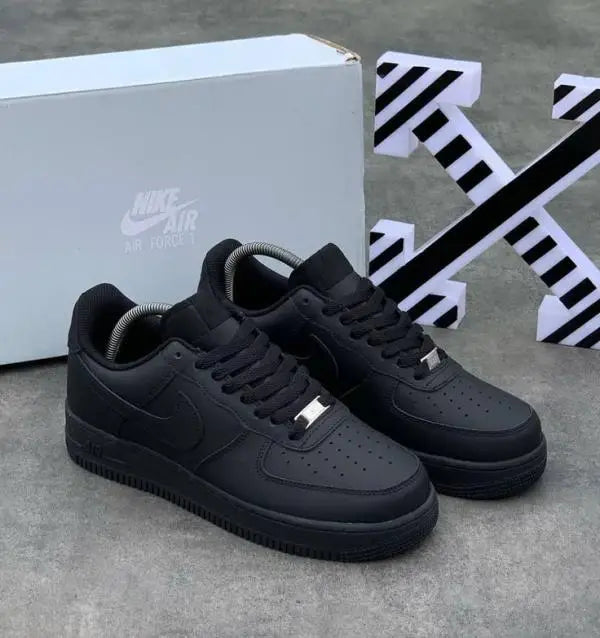 Nik e Airforce 1 Short Leather Black Women With Bustbag Bill Fixx Only