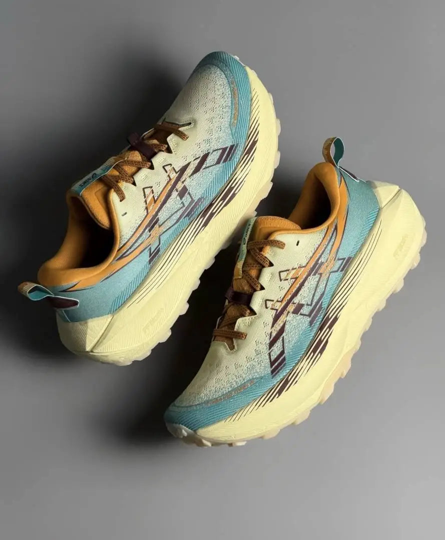 Asic s Trabuco Max 4 Wheat Yellow Main image