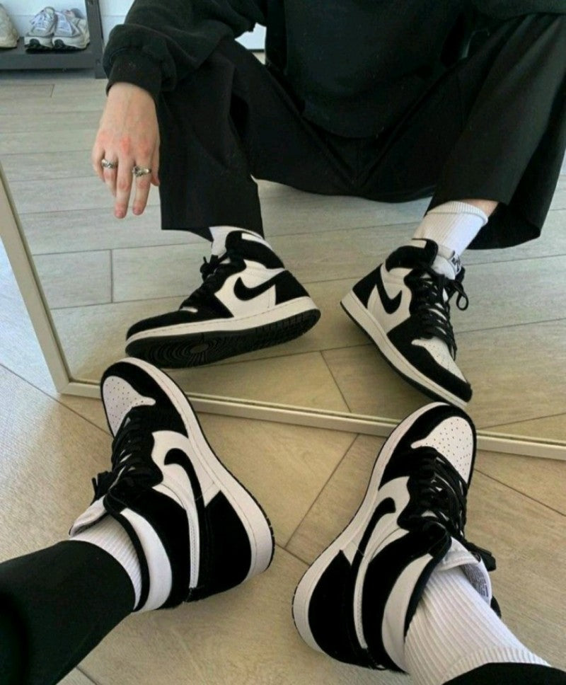 RETRO 1 CARBON FIBRE NO RETURN Main image