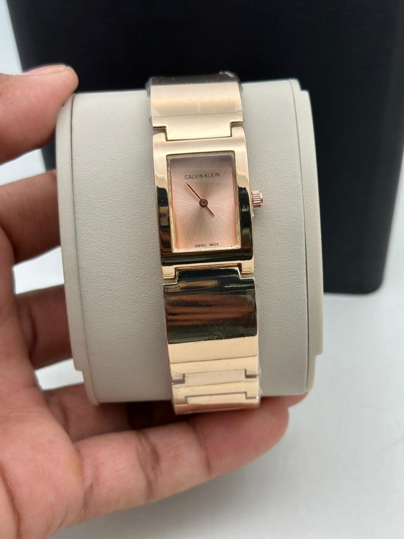 Calvin Klei n Rectangular Women s Rose Main image