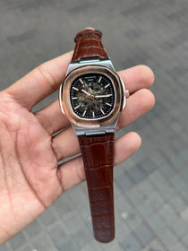 Pate k Phillipe Nautilus Leather Automatic ✓