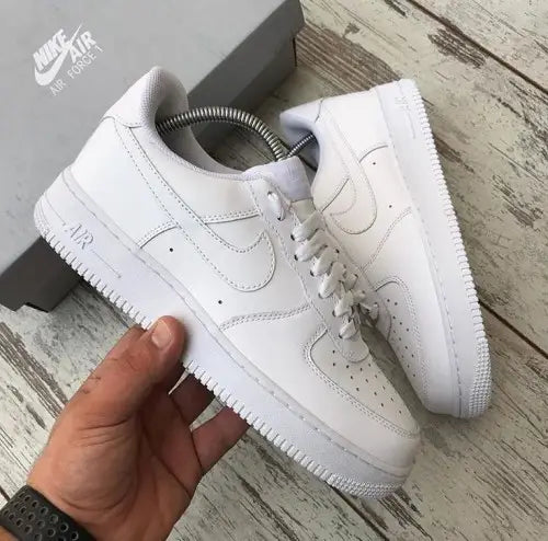 Nik e Airforce 1 Short Leather Women White Bustbag Bill CarryBag 1 Bottle lace Fixxx Only