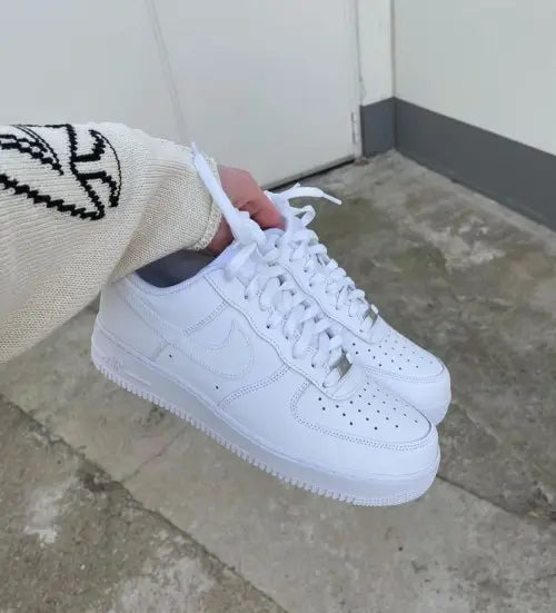 Nik e Airforce 1 Short Leather Women White Bustbag Bill CarryBag 1 Bottle lace Fixxx Only Secondary image