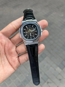Pate k Phillipe Nautilus Leather Automatic ✓