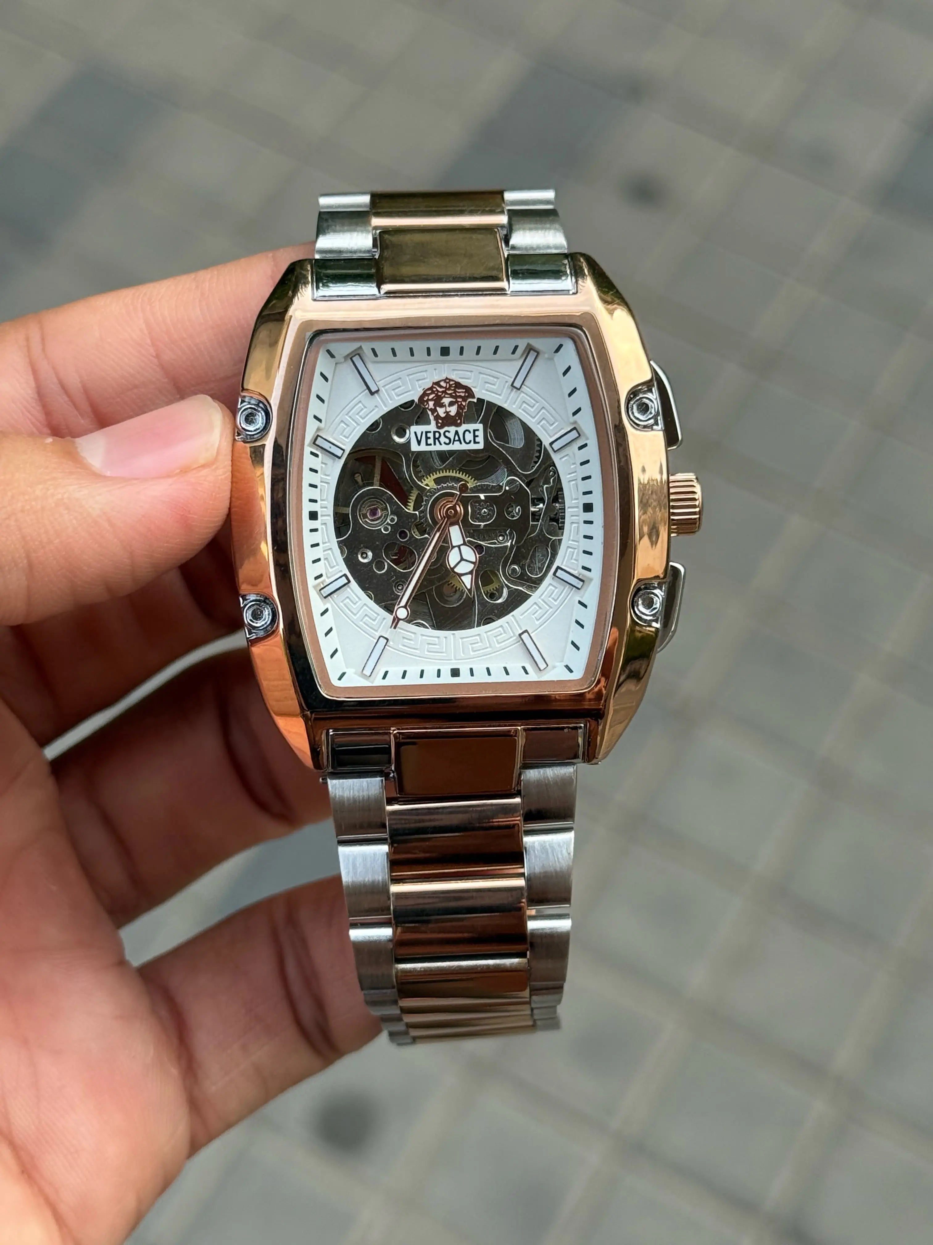 Versac_e Dominus Skeleton Automatic rose