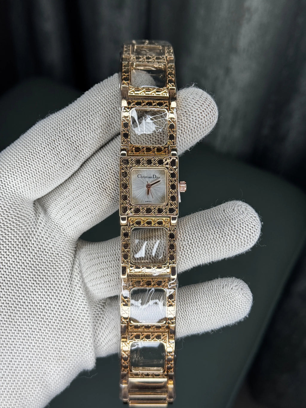 Dio r Copper White Bracelet Premium Ladies Watch