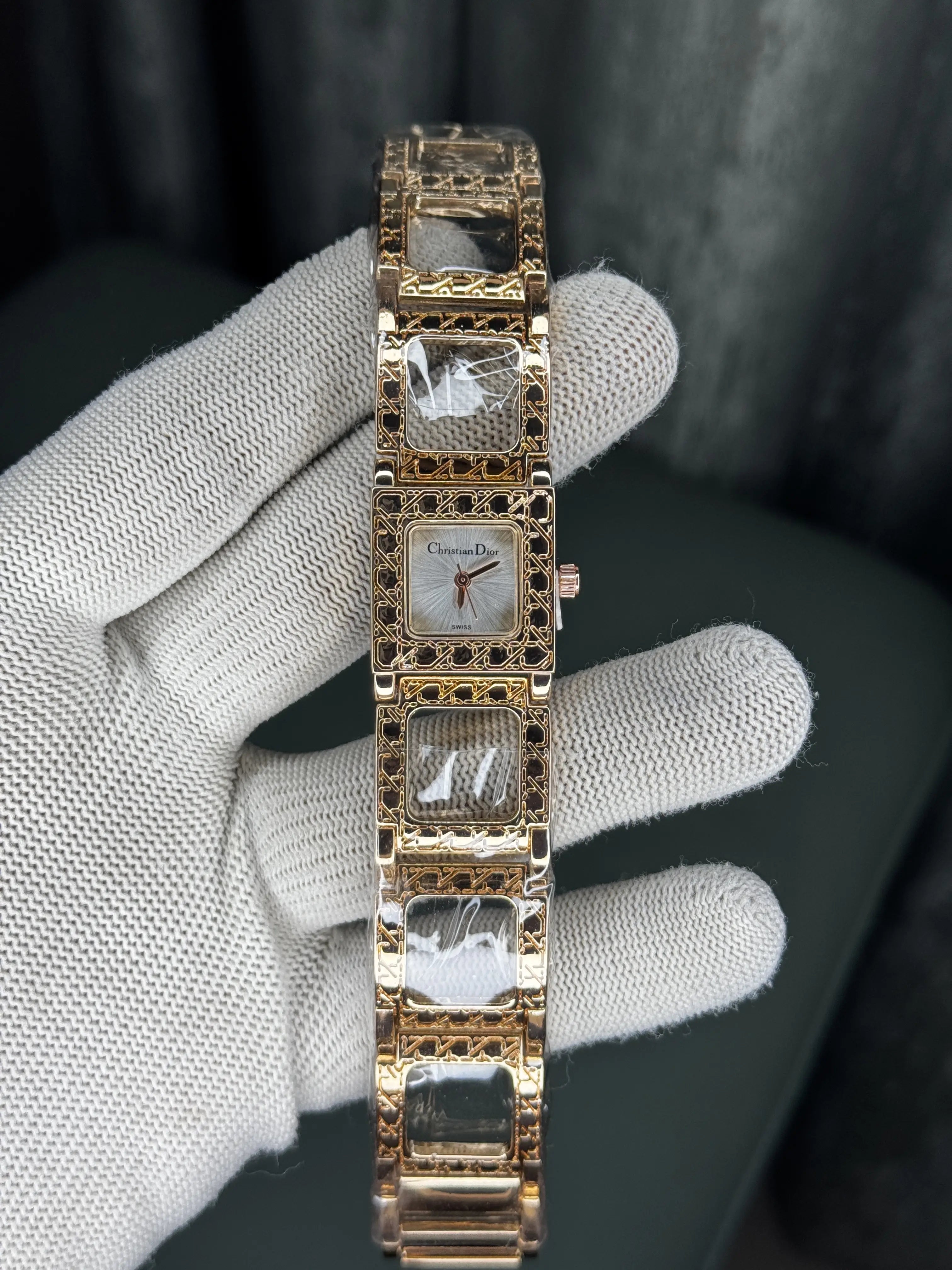 Dio r Copper White Bracelet Premium Ladies Watch Main image