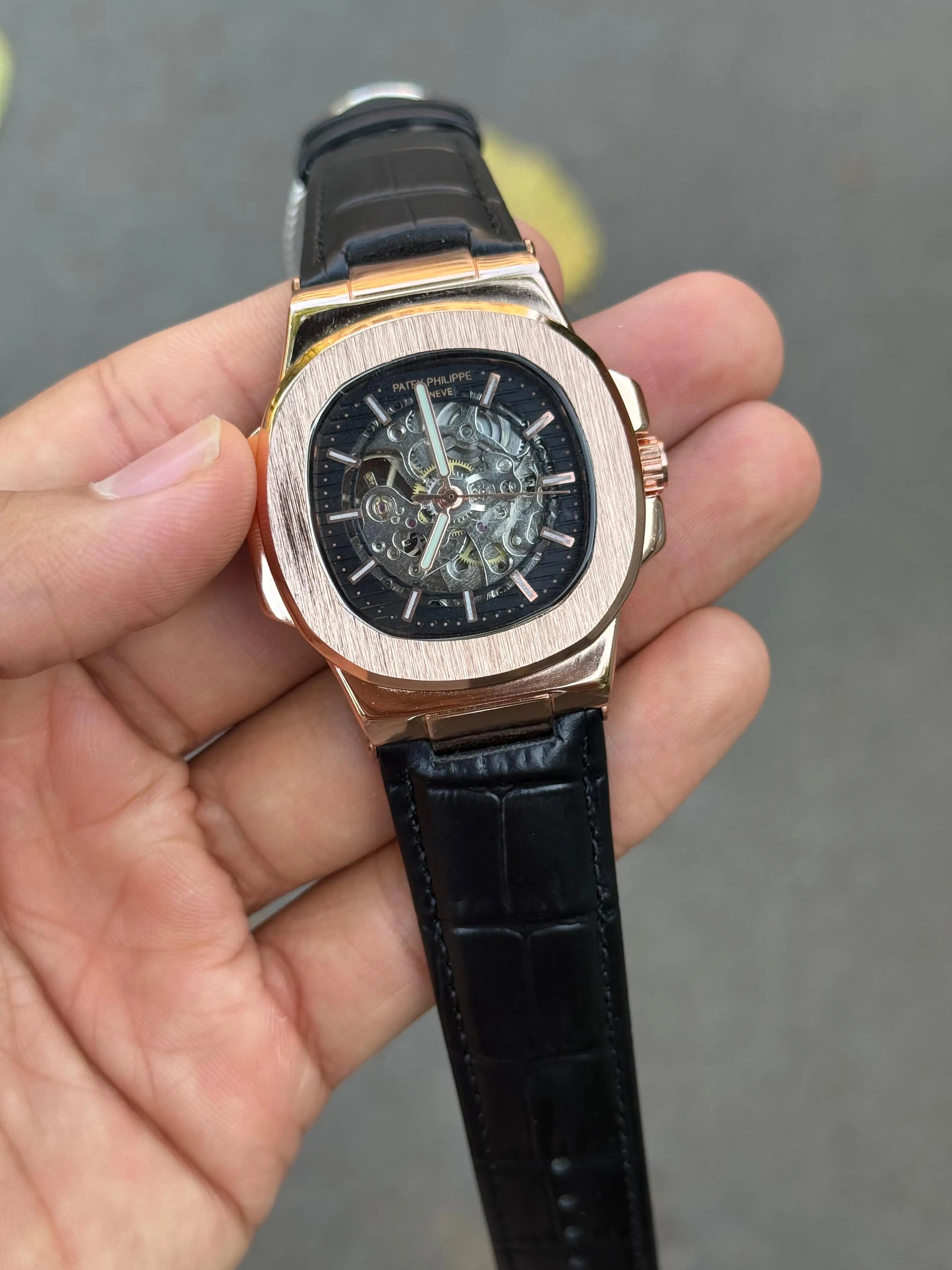 Pate k Phillipe Nautilus Leather Automatic Secondary image
