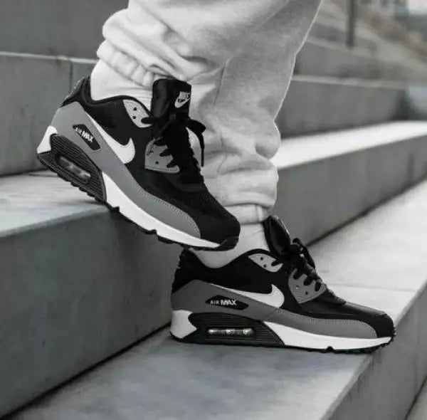 Nik_e AirMax 90 Essential White Black Main image