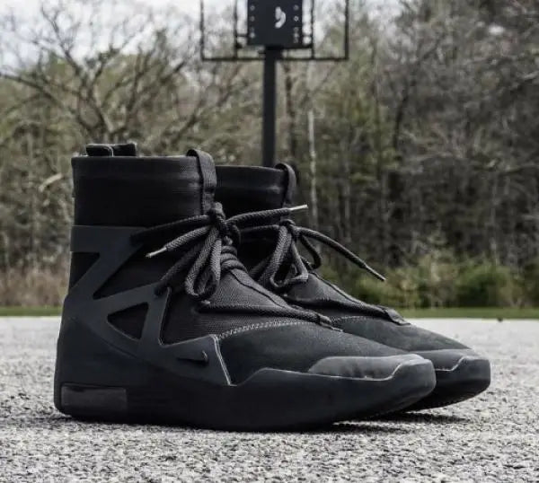 Nik_e Air Fear Of God Triple Black