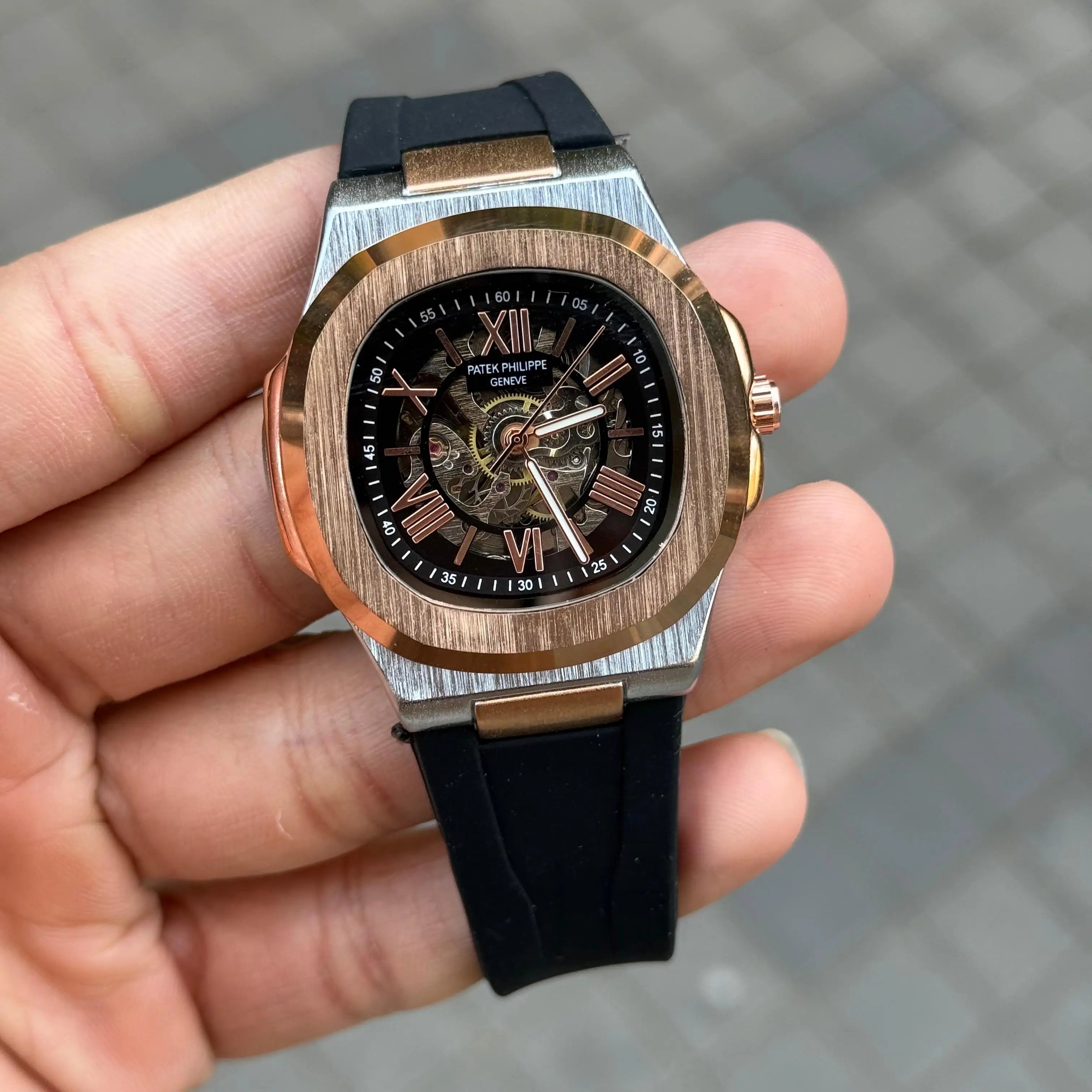Patek Phillip e Nautilus Skeleton Silicone Rose Two Tone Black Secondary image