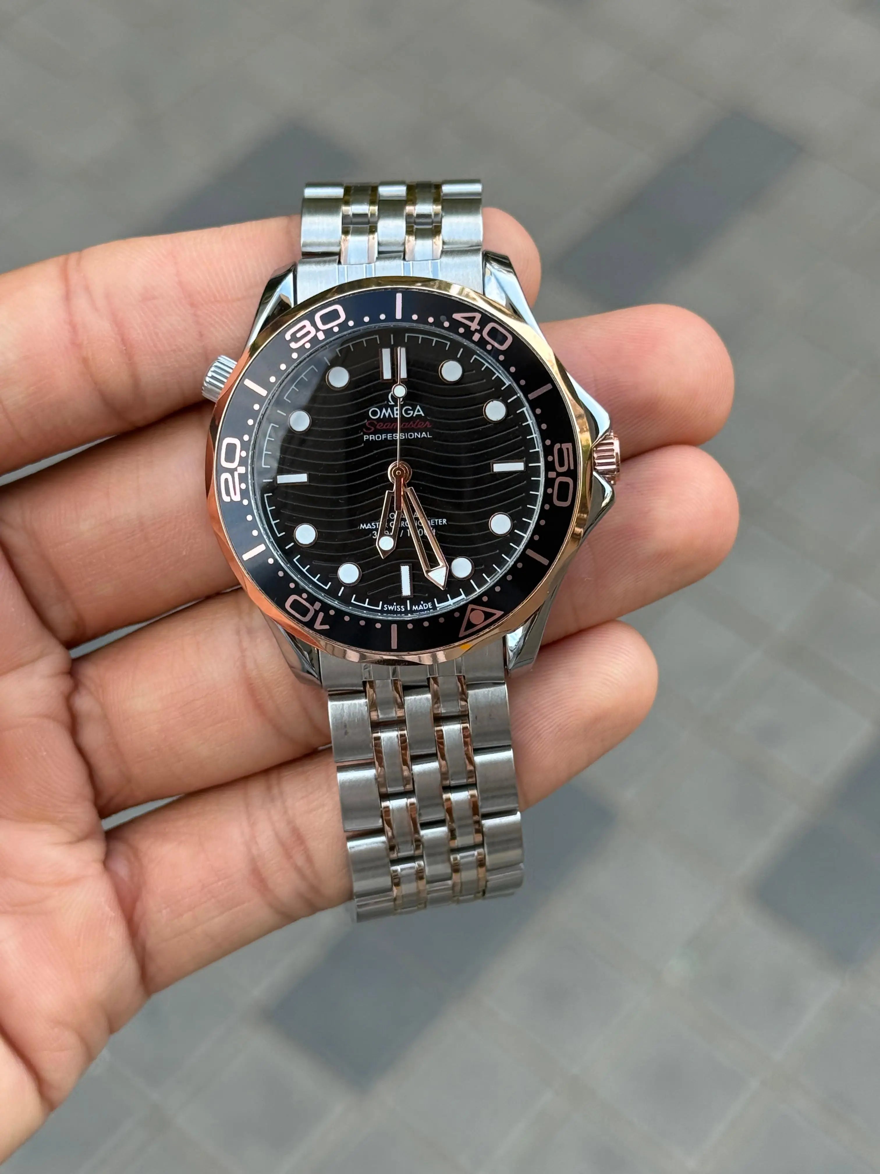 Omeg a Seamaster Automatic Main image