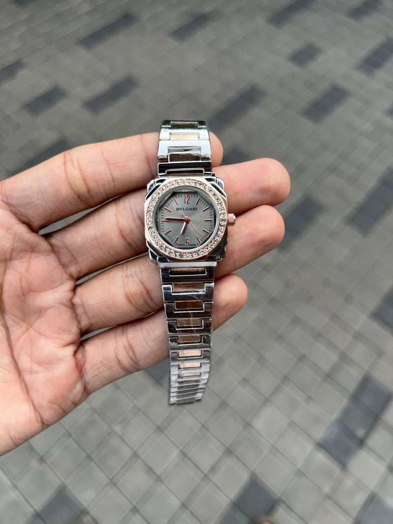 Bvlgar i Women s Grey Dial Main image