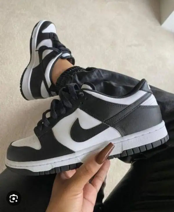 Nik_e Sb Dunk low panda semi ua women Fixx Main image