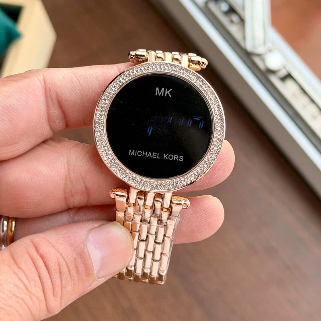 MICHAELKORS_LADIES_ROSE-BLACK Secondary image
