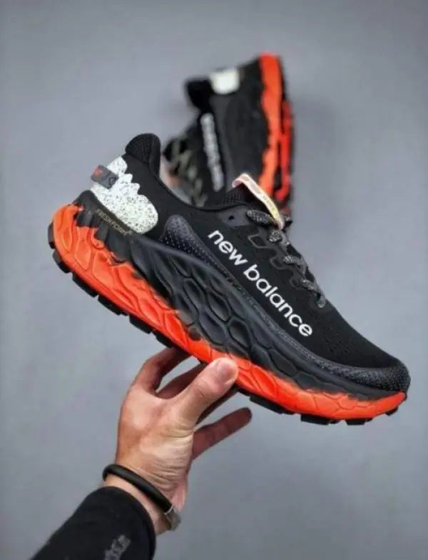New BALANC_E FRESH FOAM X MORE TRAIL BLACK Secondary image