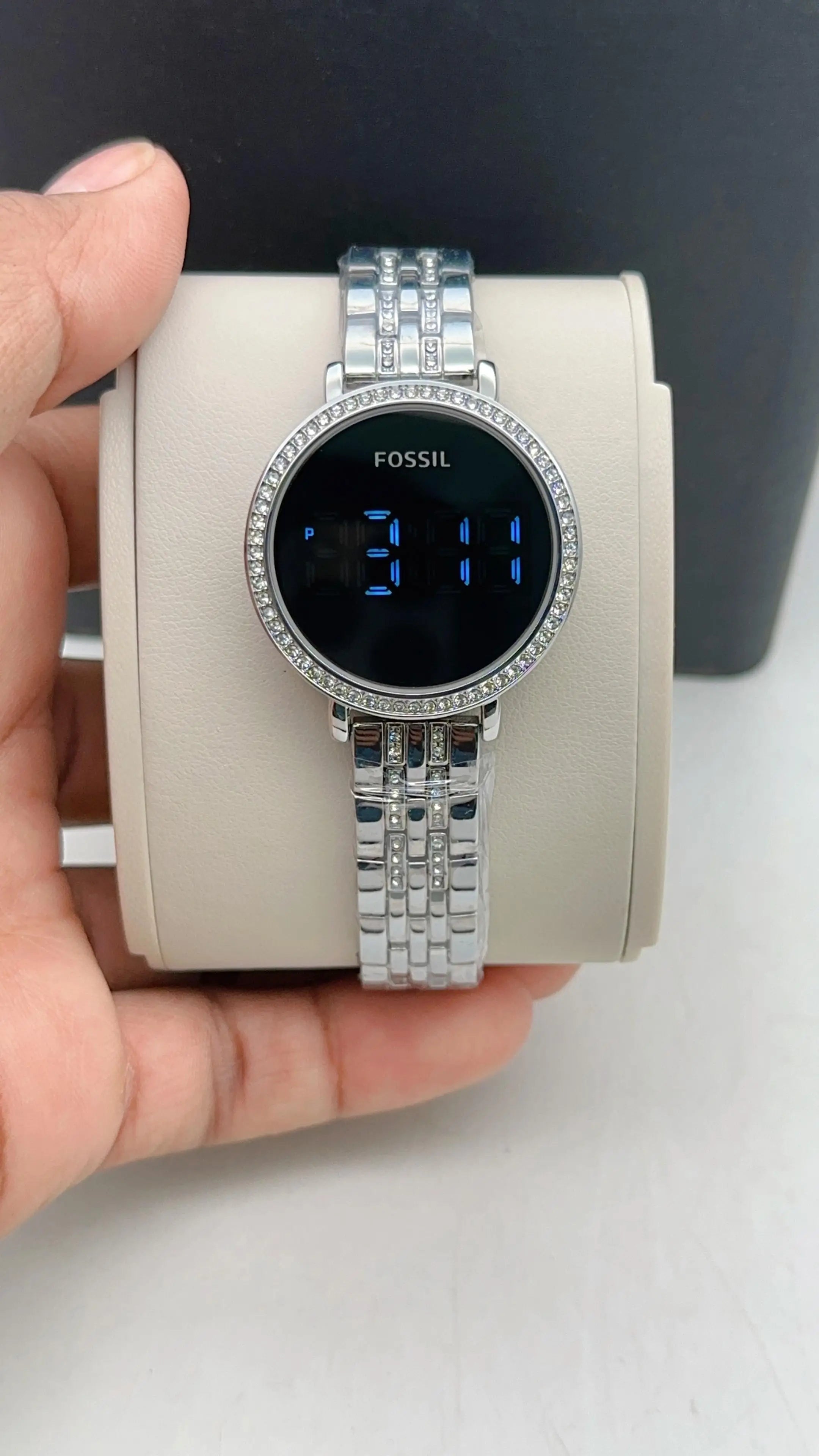 FOSSIL_LADIES_DIGITAL-SILVER-BLACK