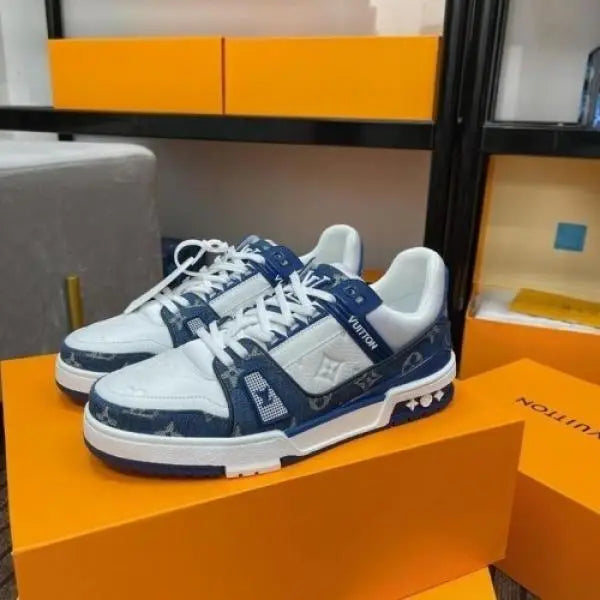 Loui s Vuitton LV Monogram Trainer Blue White with Accessories