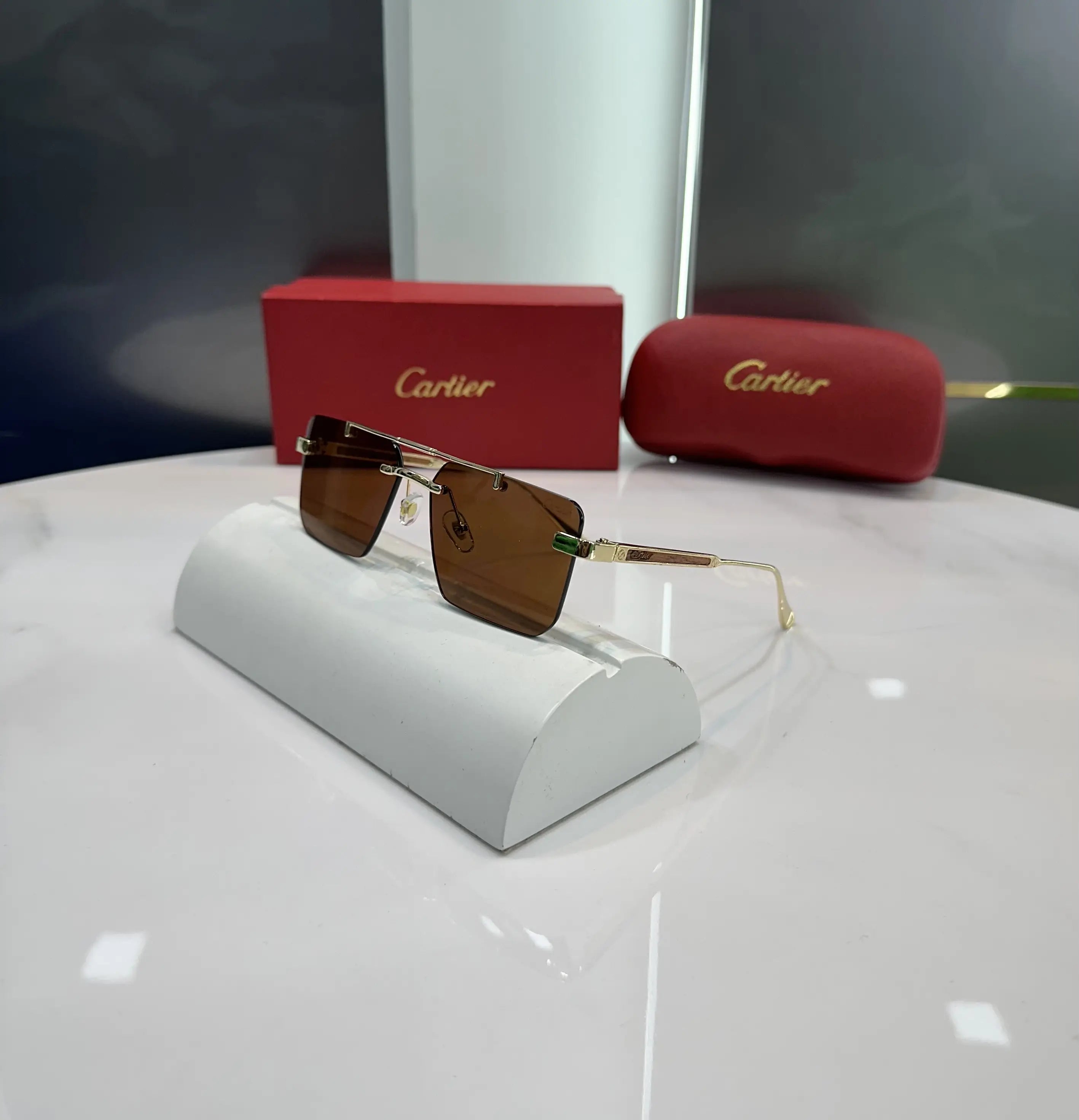 Cartie r Gold Brown Premium Shades 3147 Main image