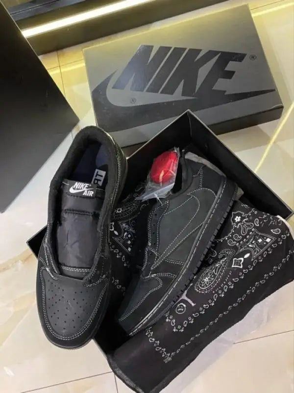 Travis Scott x Air Jordan 1 Low Black Phantom Surplus Semi UA Main image