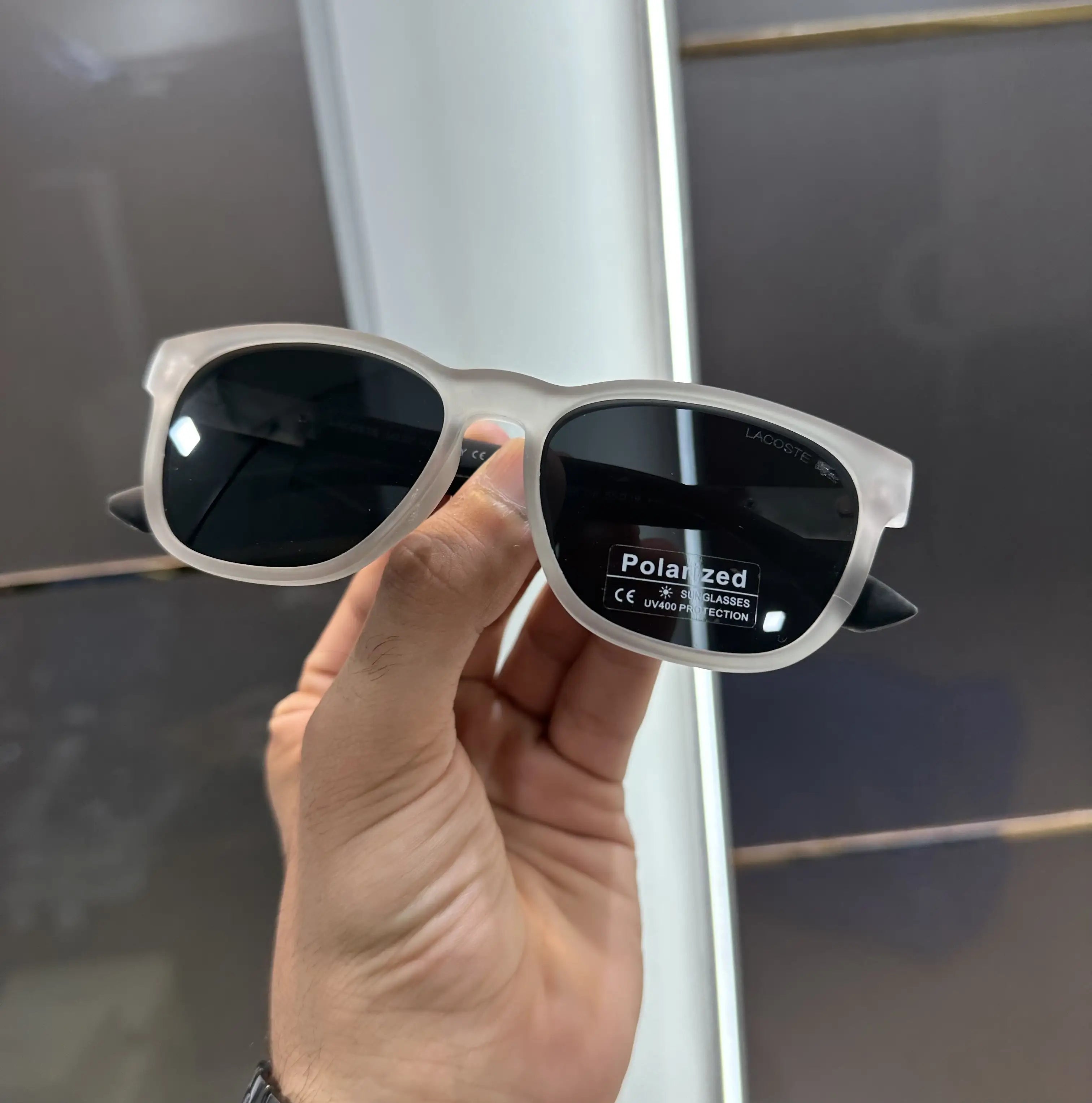 Lacost e Grey Black Matt Premium Shades 0366